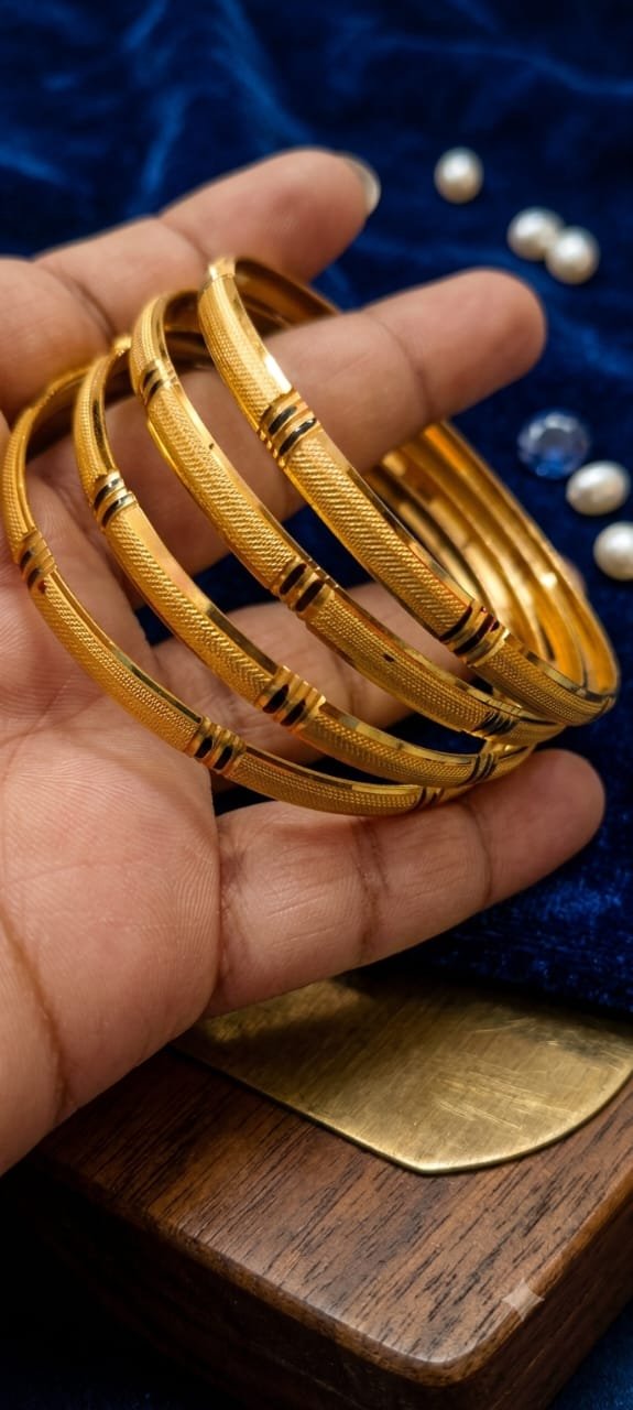 Gold Plated Stylish Bangle Set Premium Quality Set Of 4